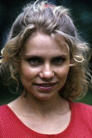 Anna Kaźmierczak as Gabrysia in Nikt nie jest winien 1988
