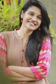 Kalani Dodantenna as Erandathi Esmeralda Divithotawila in Thaala 2019