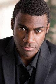 Aaron Radwanski as Eric Craig in Snowed Inn Christmas 2017