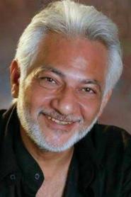 Sameh El-Sereety as Medhat in Al-Dabah 1987