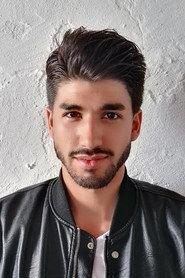 Diogo Xavier as Chico in O Amor é Lindo ... Porque Sim! 2016