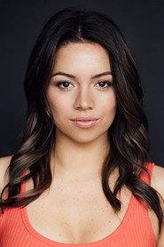 Samantha Gracie as Ashley in Hometown Holiday 2018