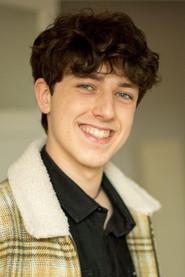 Asier Valdestilla as Marc in Caprichos 2024