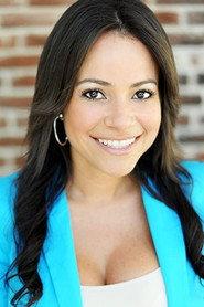 Arlina Rodríguez as Paola in El Gigante 2014