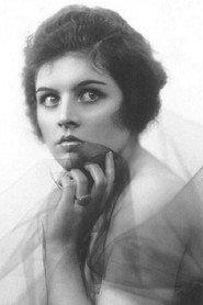 Elaine Hammerstein as Mary Dolan in Paint and Powder 1925