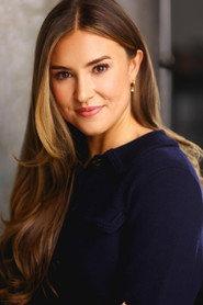 Suzanne Pereira as Sandy in Love Switch 2024
