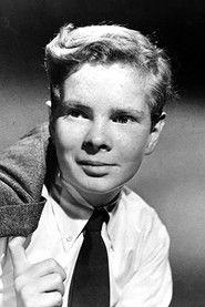 Ted Donaldson as Butch in A Guy, a Gal and a Pal 1945
