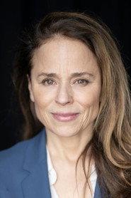 Suzanne Clément as Josiane in C'est la vie! 2017