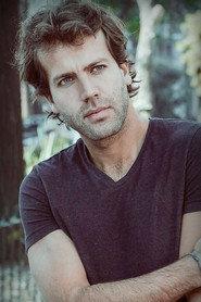 Santiago Salcido as Francisco in Te juro que yo no fui 2018