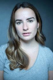 Sophie Jo Wasson as Kerry in Rialto 2020