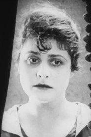 Lyn Donelson as The Woman in the Dark (as Lyn Donaldson) in The Empress 1917
