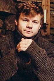 Åsmund Høegh as Johannes in The Outlaws 2022