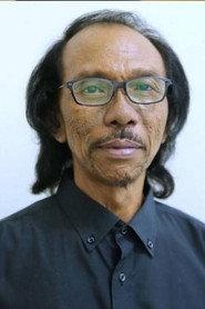 Dewa Sapri as in Kampong Pisang Berbuah Dua Kali 2022