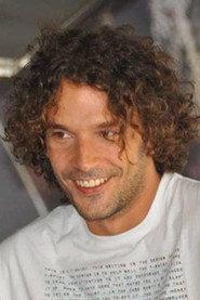 Kostas Loukas as Μάνος in Moonstruck 2010