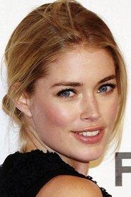 Doutzen Kroes as Catharina Plancius in Nova Zembla 2011