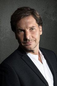 Martin Strele as Friedrich Müller in Zersplitterte Nacht – 9. November 1938 2014