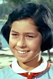 Weimin Hua as Herself in Kite Kite 2021