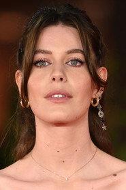 Caterina De Angelis as Mariella Desideri in Elena's War 2026