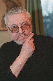 Ilia Dobrev as Velichko in Four Men in a Boxcar 1970