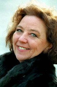Grethe Kausland as Solan Gundersen (voice) in Gurin with the Foxtail 1998