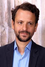Maxime d'Aboville as Adjoint Proviseur in Nadia 2016