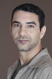 Pavlos Pierros as Αντώνης Καρκαβούλας in I Simmoria Tis Simforas 2024