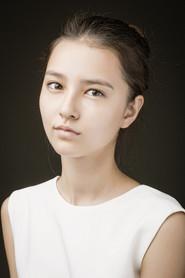 Elena An as Dina in Test 2014