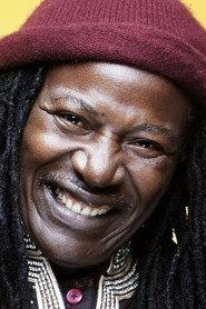 Alpha Blondy as Self in Alan 2022