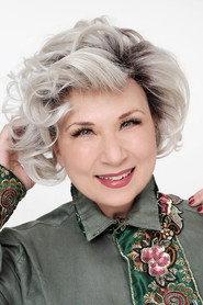 Mairi Stavrakelli as Αγάπη in Listen, Mom 2026