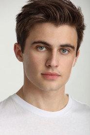 Gunner Burkhardt as Asher in Skillhouse 2025