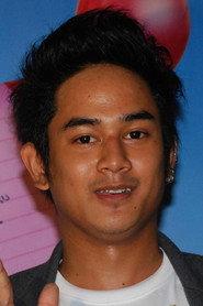 Dwi Andhika as Kiki in A Small Letter To God 2011
