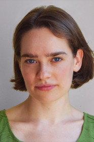 Caitlin Durkin as Evie in Evie 2019