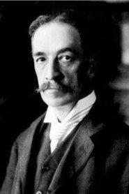 Louis Wain as Self in Art Celebrities at Home - Mr Louis Wain 1921