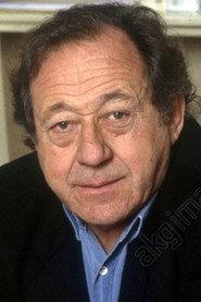 Gilbert Schlogel as Professeur Keller in Quand je vois le soleil 2003