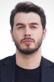 İsmail Ege Şaşmaz as Barış in İki Destan Bir Vatan 2026