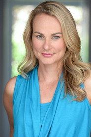 Angela Olyslager as Emma Hobbs in Pipe Dream 2015