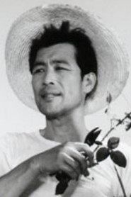 Seok Un-a as Doctor in Mother and a Guest 1961