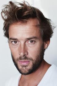 Emmanuel Noblet as Son éxécutant in The Girl from Nowhere 2013
