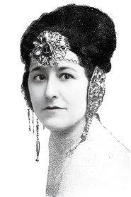 Leal Douglas as Mrs. Hope in London Love 1927