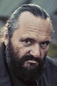 Olivier Faursel as Gilles Laforgue in Entre chien et loup 