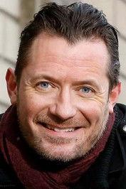 Jens Jacob Tychsen as Gu'ra Zul (stemme) in Ronal the Barbarian 2011