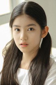 Zhao Yunzhuo as Zhang Yueya in Heroes of Dunhuang