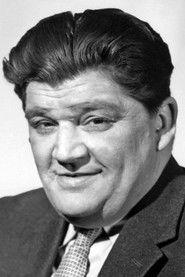 Denis Shaw as Mike in The Mummy 1959