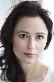 Lykke Sand Michelsen as Iben in Se mig nu 2001
