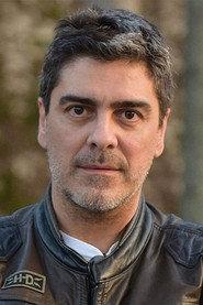 Junno Andrade as Jornalista in O Velho 2021