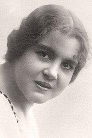 Cremilda de Oliveira as Sra. Barata in The Lion from Estrela 1947