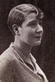 Dora Menichelli as Zia Matilde in Apparizione 1943