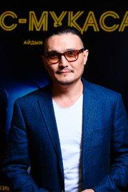 Aidyn Sahaman as Tamur in Realtor 2011