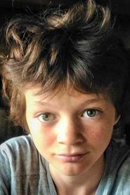 Raphael Romand as Théo in Family Pack 2024