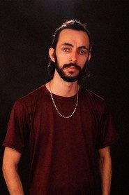 Luan Zambido as Luan in Teoria do Caos 2024